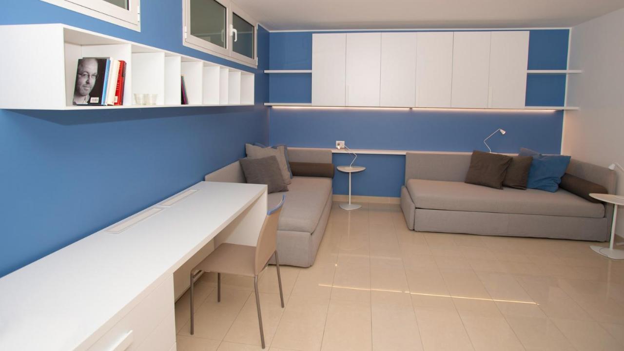 Marina Uno View Apartment Линяно Сабиадоро Екстериор снимка